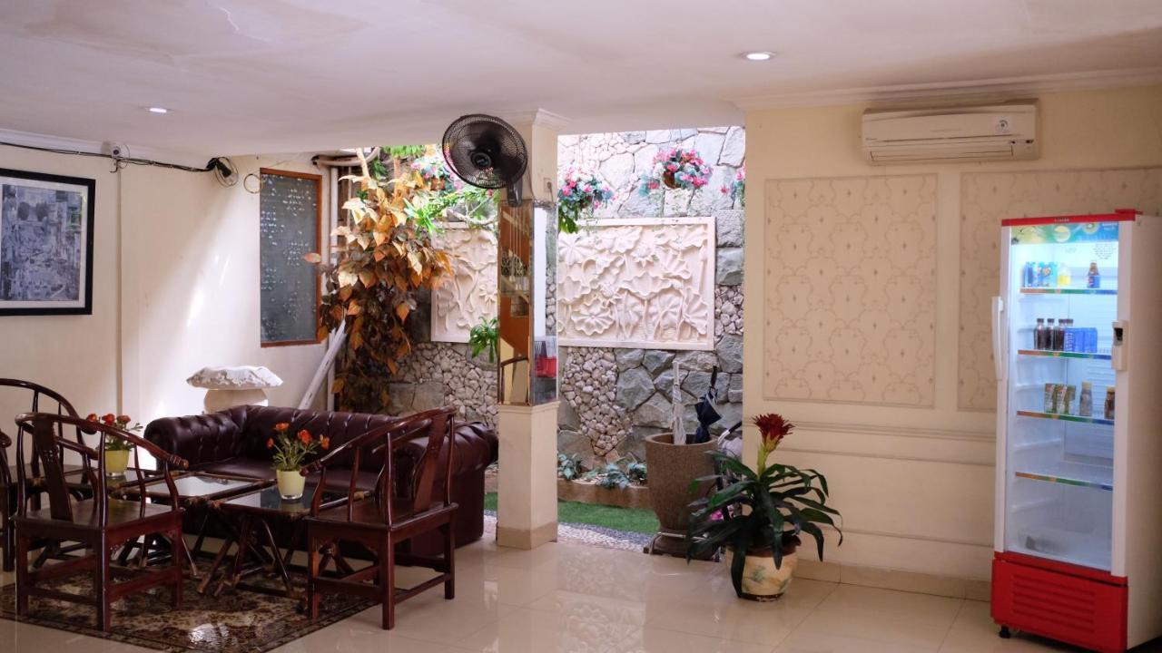 Zen Boutique Syariah Hotel Yakarta Exterior foto