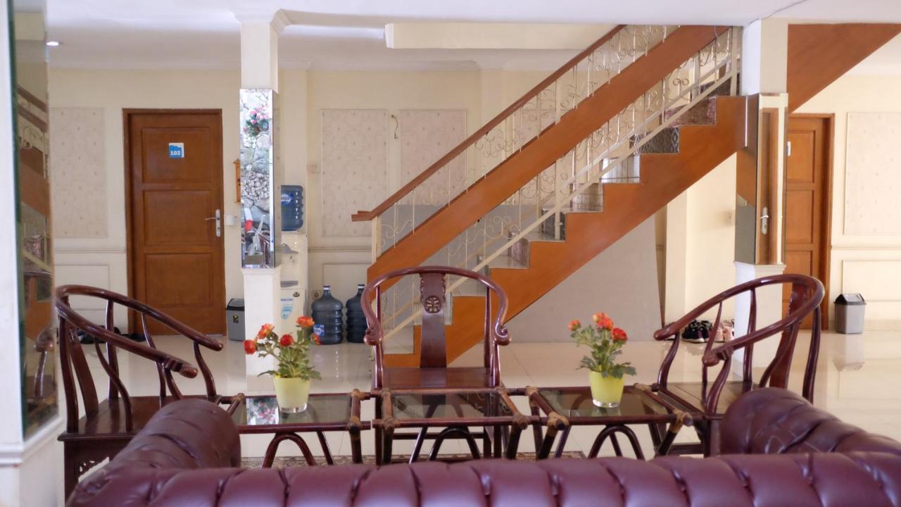 Zen Boutique Syariah Hotel Yakarta Exterior foto